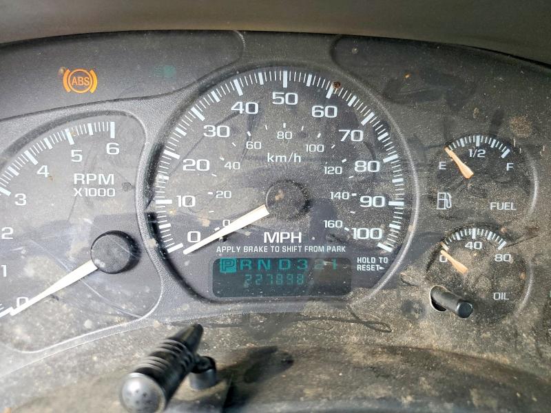 2001 Gmc Yukon Xl მანქანა იყიდება აუქციონზე, vin: 3GKEC16T51G280178, აუქციონის ნომერი: 53575106