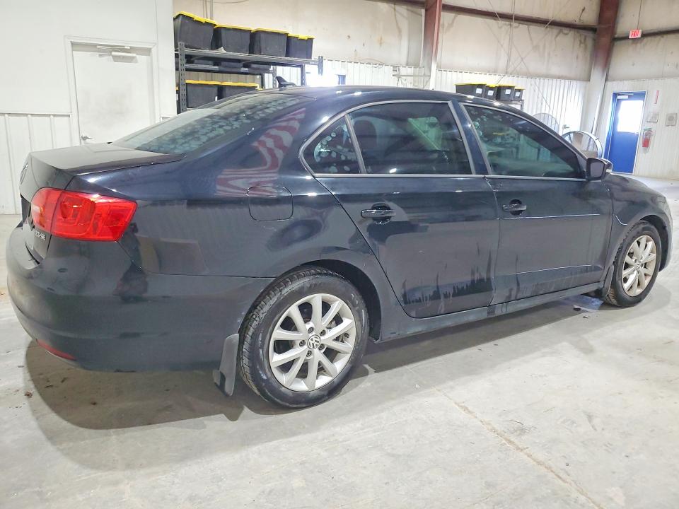 53746756 :رقم المزاد ، 3VWDP7AJ5CM401717 vin ، 2012 Volkswagen Jetta مزاد بيع