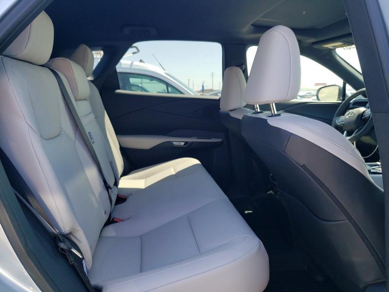 53084896 :رقم المزاد ، 2T2BBMCA4TC132277 vin ، 2026 Lexus Rx 350h مزاد بيع