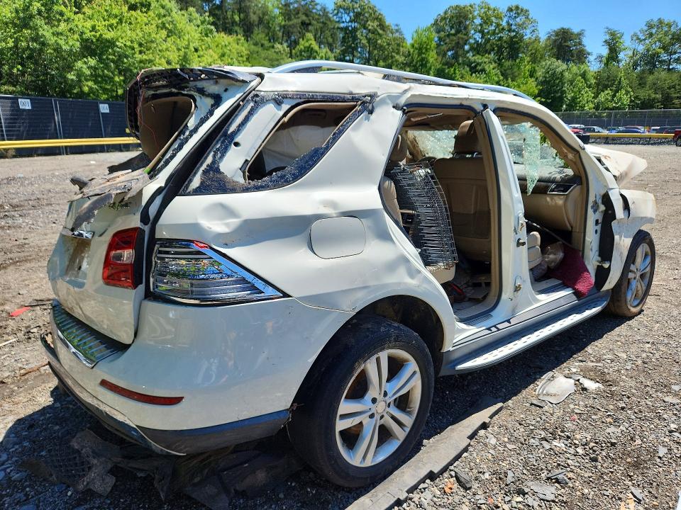 55108026 :رقم المزاد ، 4JGDA5HB1DA137302 vin ، 2013 Mercedes-benz Ml مزاد بيع