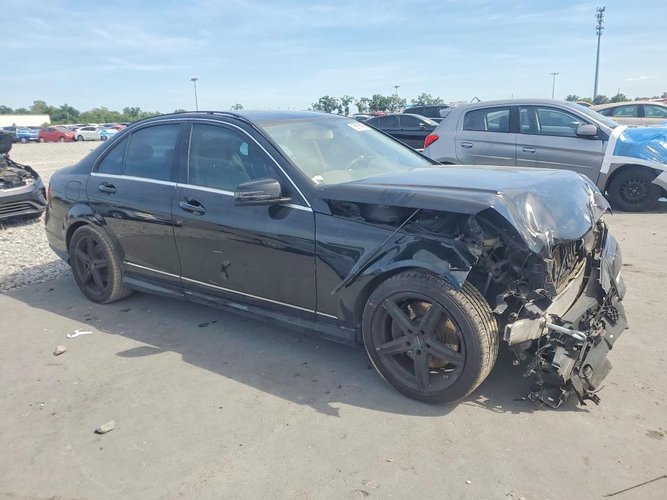 2014 Mercedes-benz C მანქანა იყიდება აუქციონზე, vin: WDDGF8AB9ER309065, აუქციონის ნომერი: 52675886