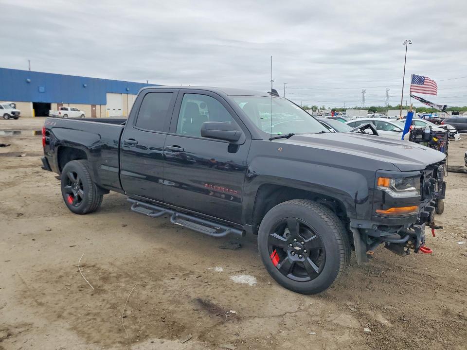 Продажа на аукционе авто 2018 Chevrolet Silverado, vin: 1GCVKREC4JZ318112, номер лота: 54412796