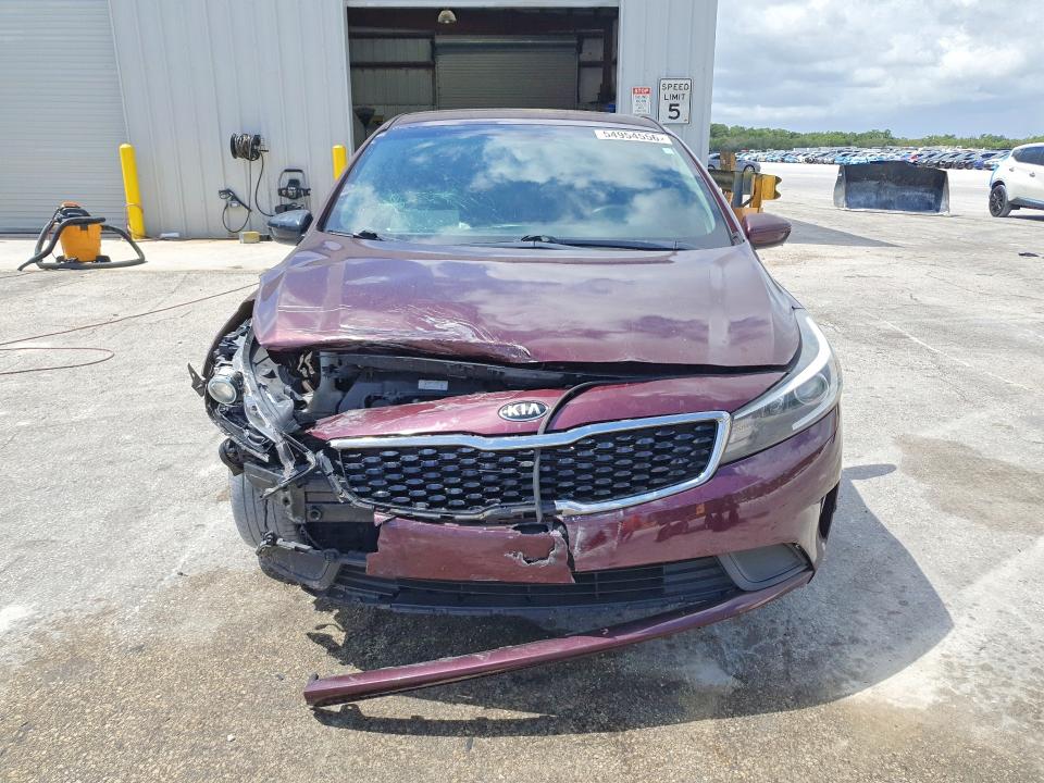 2017 Kia Forte მანქანა იყიდება აუქციონზე, vin: 3KPFK4A7XHE018144, აუქციონის ნომერი: 54954556