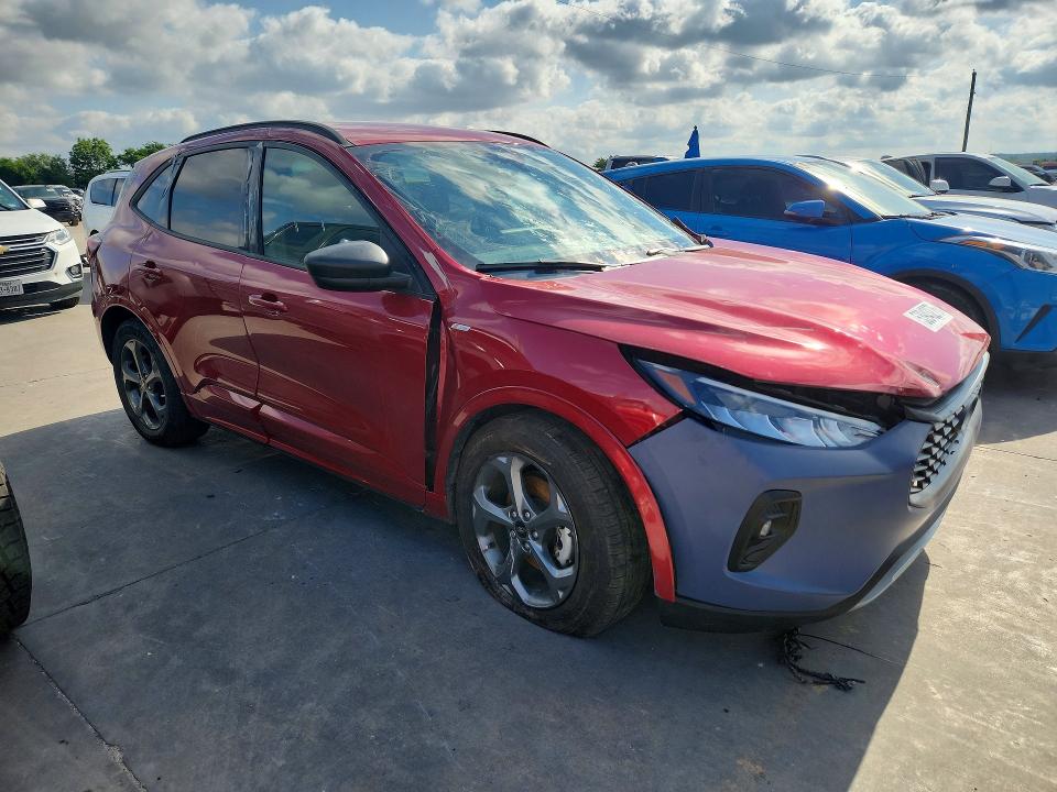 53943276 :رقم المزاد ، 1FMCU0MN9PUA46416 vin ، 2023 Ford Escape مزاد بيع