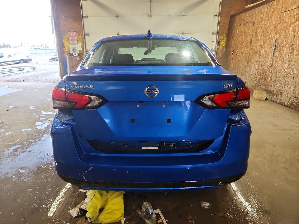 53031636 :رقم المزاد ، 3N1CN8FV7NL863469 vin ، 2022 Nissan Versa مزاد بيع