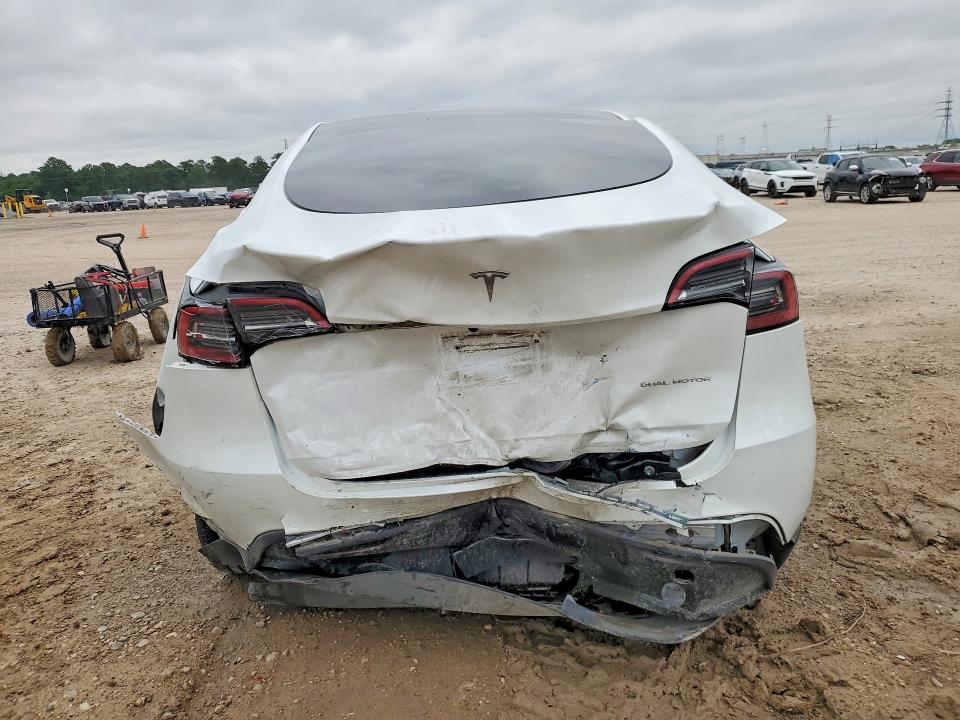 2023 Tesla Model Y მანქანა იყიდება აუქციონზე, vin: 7SAYGAEE5PF757354, აუქციონის ნომერი: 51915366