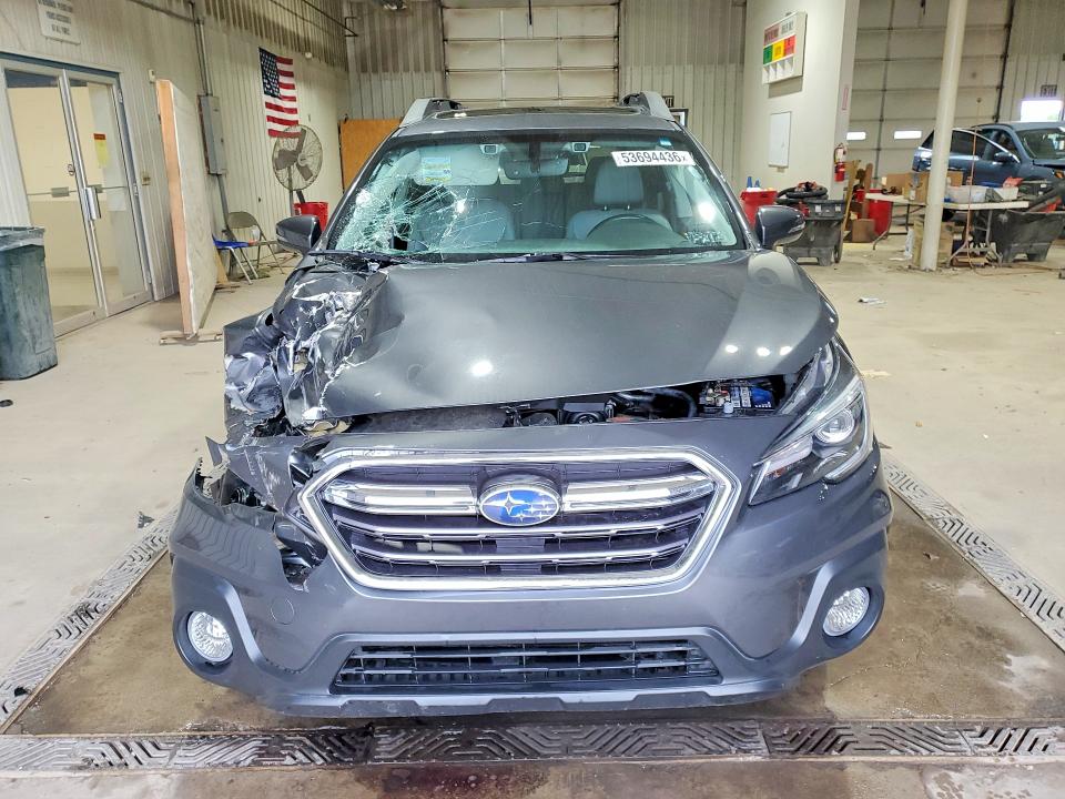 2018 Subaru Outback მანქანა იყიდება აუქციონზე, vin: 4S4BSANC9J3213231, აუქციონის ნომერი: 53694436