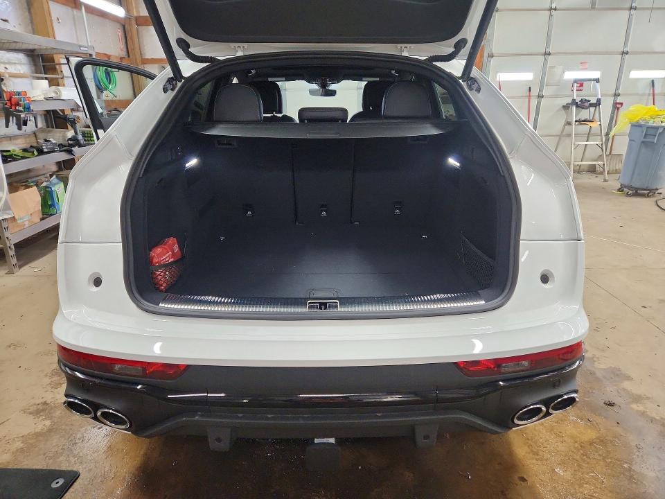 Продажа на аукционе авто 2024 Audi Sq5, vin: WA134AFY7R2079358, номер лота: 52075846