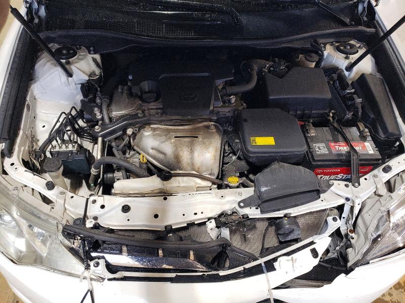 51758016 :رقم المزاد ، 4T1BF1FK4EU332959 vin ، 2014 Toyota Camry مزاد بيع