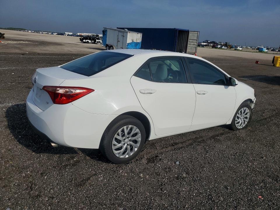 52506456 :رقم المزاد ، 2T1BURHEXJC109719 vin ، 2018 Toyota Corolla مزاد بيع