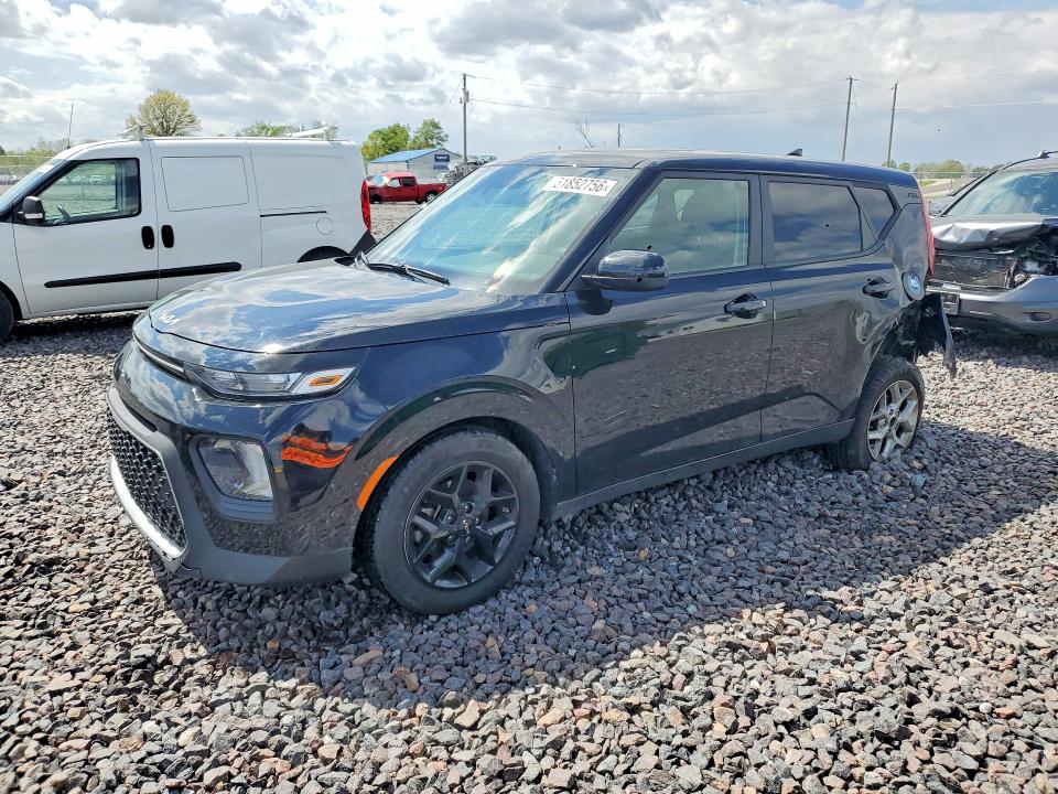 2022 Kia Soul მანქანა იყიდება აუქციონზე, vin: KNDJ23AU1N7185725, აუქციონის ნომერი: 51852756