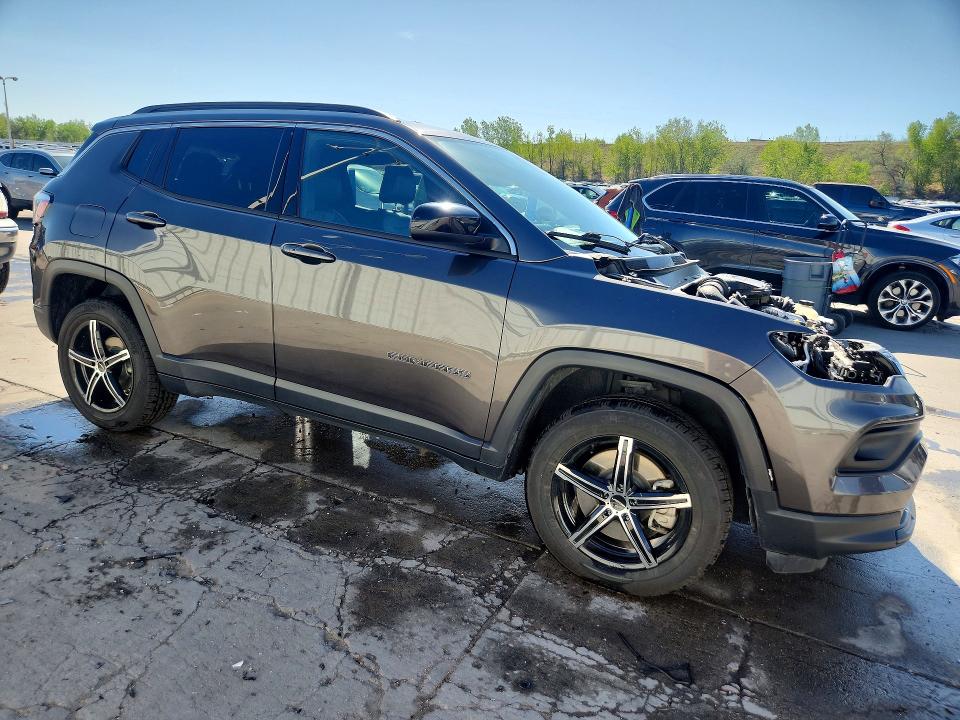 52703066 :رقم المزاد ، 3C4NJDBN0RT596228 vin ، 2024 Jeep Compass مزاد بيع