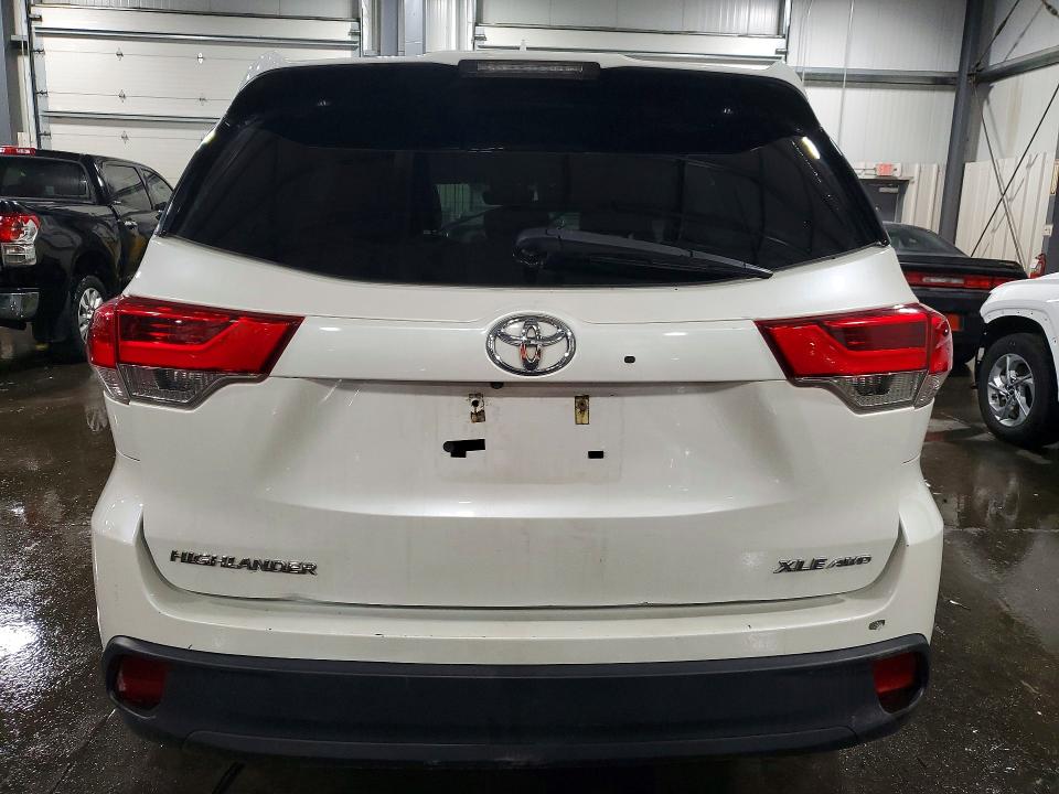 Aukcja sprzedaży 2019 Toyota Highlander, vin: 5TDJZRFH0KS607589, numer aukcji: 54256936