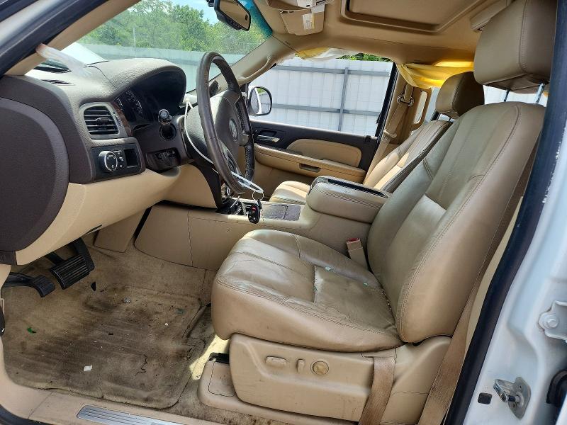 53714546 :رقم المزاد ، 1GKFK63828J132888 vin ، 2008 Gmc Yukon مزاد بيع