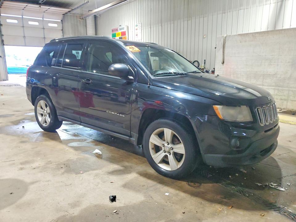 2013 Jeep Compass მანქანა იყიდება აუქციონზე, vin: 1C4NJDBB5DD113773, აუქციონის ნომერი: 52090406