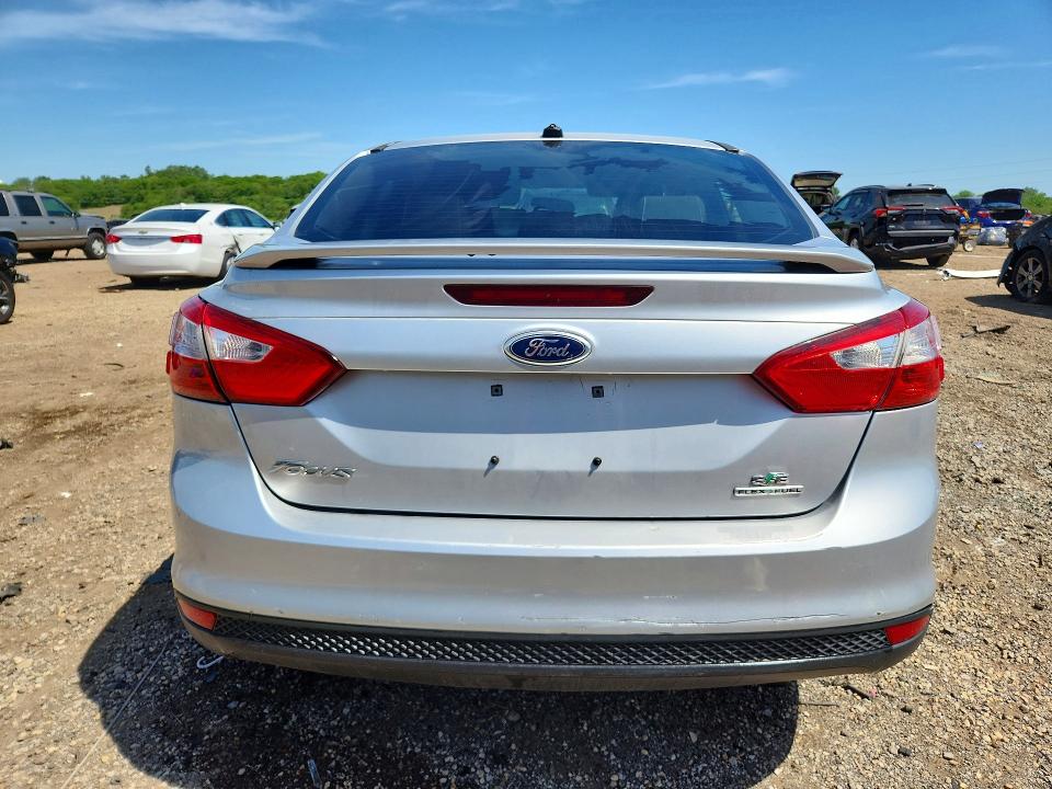 55034086 :رقم المزاد ، 1FADP3F23DL144384 vin ، 2013 Ford Focus مزاد بيع