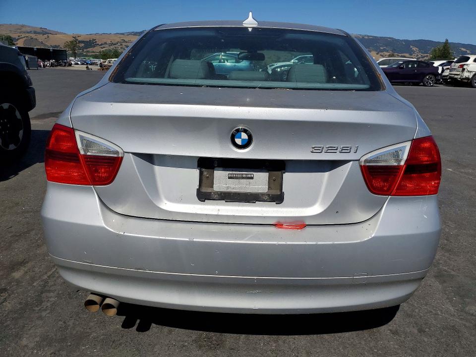 54116786 :رقم المزاد ، WBAVC535X7FZ73957 vin ، 2007 Bmw 328 مزاد بيع