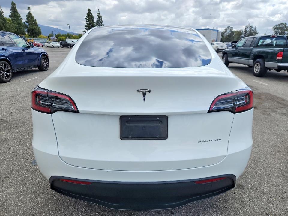 Продаж на аукціоні авто 2023 Tesla Model Y, vin: 7SAYGAEE9PF659881, номер лоту: 54917256