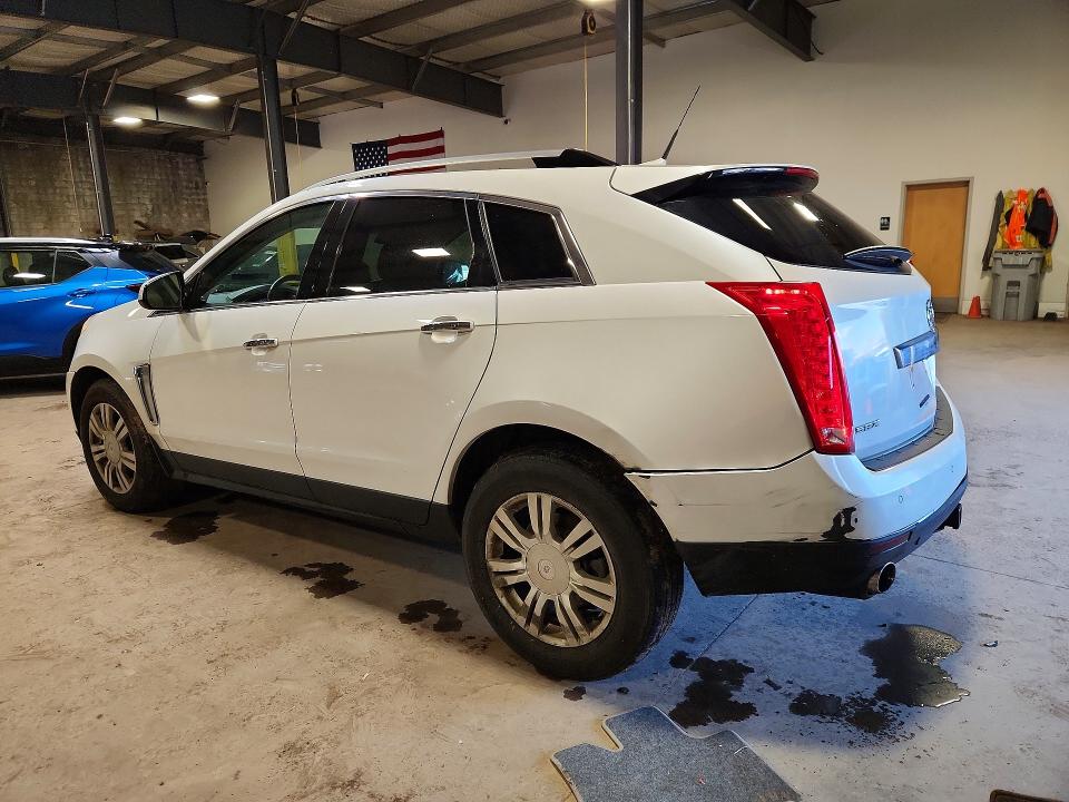 52032496 :رقم المزاد ، 3GYFNCE34DS641466 vin ، 2013 Cadillac Srx مزاد بيع