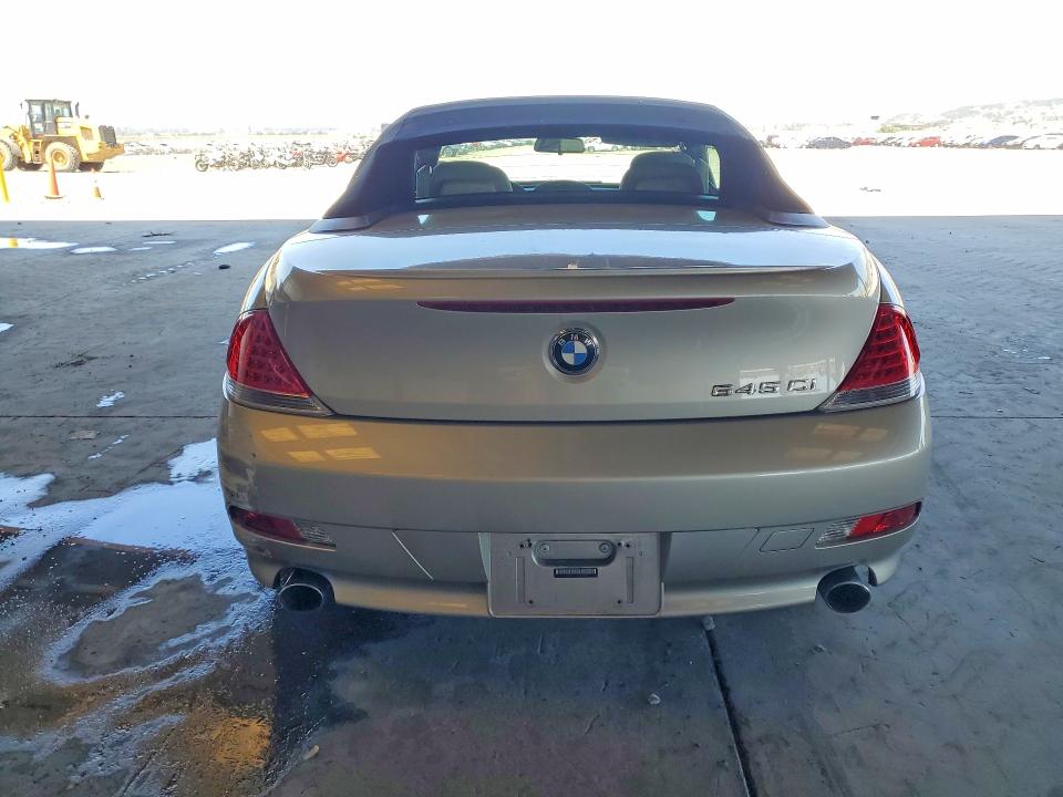 54339536 :رقم المزاد ، WBAEK73404B321020 vin ، 2004 Bmw 645 مزاد بيع