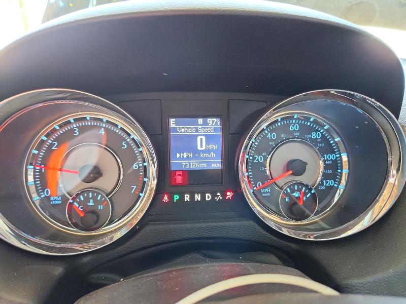 54720826 :رقم المزاد ، 2C4RC1CG5FR674995 vin ، 2015 Chrysler Town & Country مزاد بيع