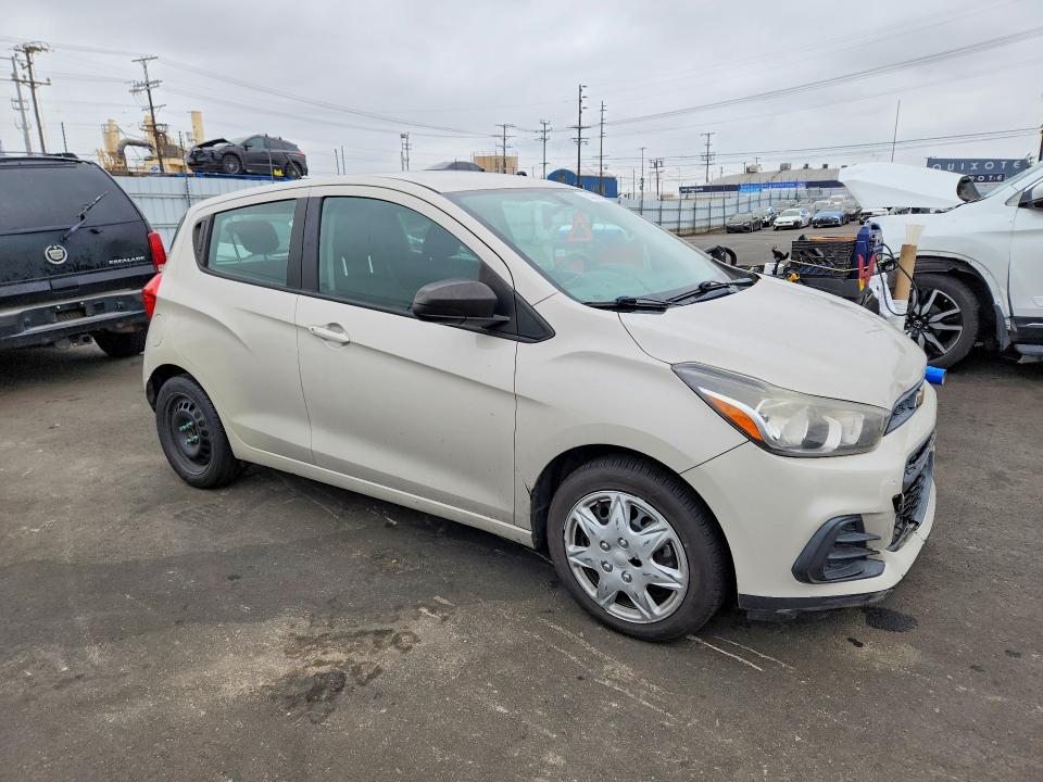 53220666 :رقم المزاد ، KL8CB6SA3JC433207 vin ، 2018 Chevrolet Spark مزاد بيع
