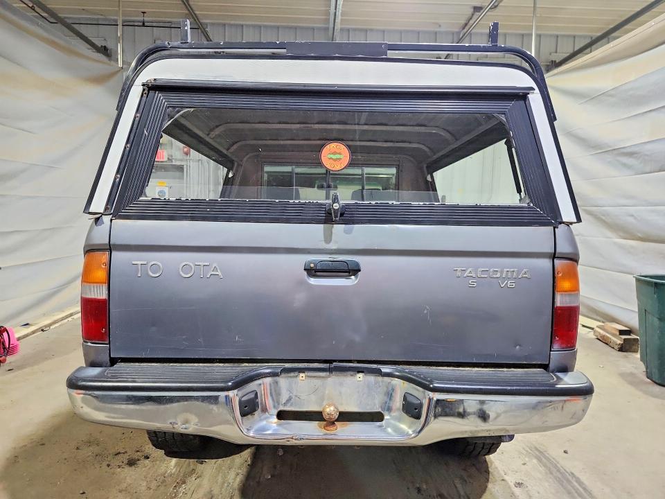 1998 Toyota Tacoma მანქანა იყიდება აუქციონზე, vin: 4TAWN72N6WZ121810, აუქციონის ნომერი: 53878376