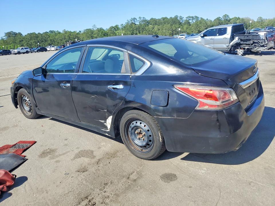 2015 Nissan Altima მანქანა იყიდება აუქციონზე, vin: 1N4AL3AP8FN867141, აუქციონის ნომერი: 53763836