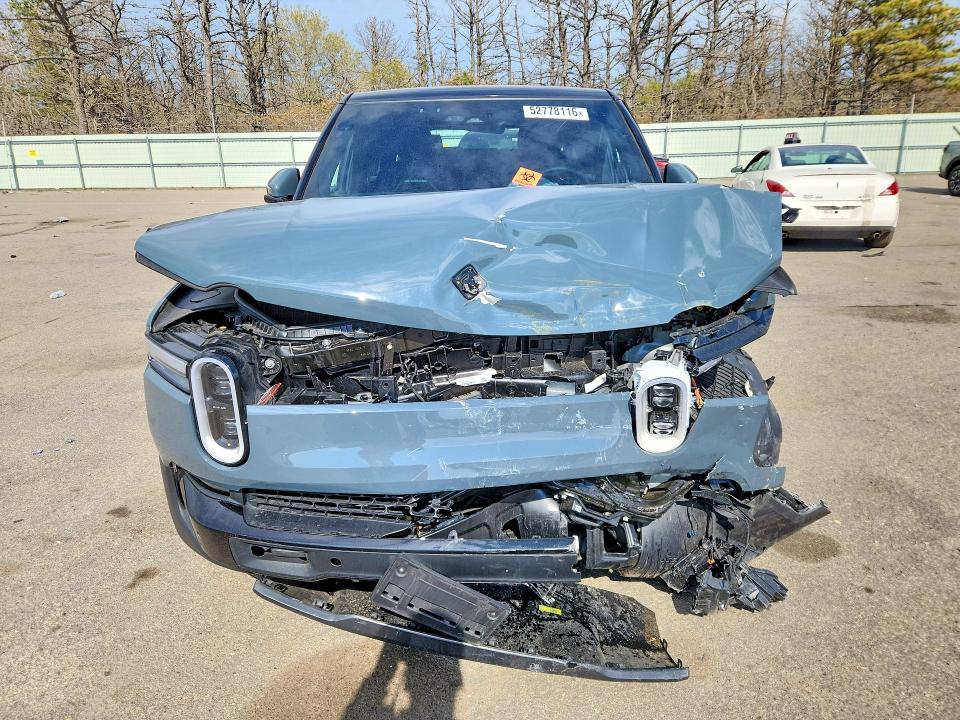 2025 Rivian R1s მანქანა იყიდება აუქციონზე, vin: 7PDSGCBP4SN065223, აუქციონის ნომერი: 52778116