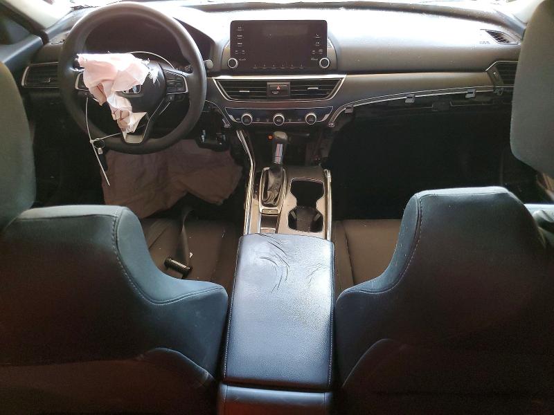 53657296 :رقم المزاد ، 1HGCV1F15JA233020 vin ، 2018 Honda Accord مزاد بيع