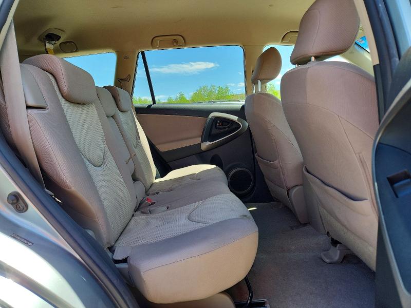 53714196 :رقم المزاد ، JTMBD33V786070142 vin ، 2008 Toyota Rav4 مزاد بيع