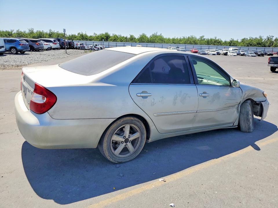 2003 Toyota Camry მანქანა იყიდება აუქციონზე, vin: 4T1BF30K63U564979, აუქციონის ნომერი: 53124266
