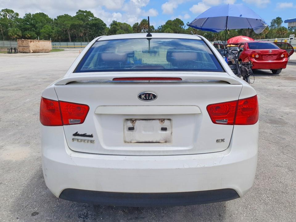 54122396 :رقم المزاد ، KNAFU4A28B5339209 vin ، 2011 Kia Forte مزاد بيع
