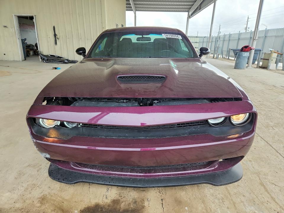 Продажа на аукционе авто 2022 Dodge Challenger, vin: 2C3CDZBT7NH132368, номер лота: 54198956
