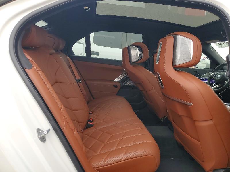 53293176 :رقم المزاد ، WBY43EJ07SCT36233 vin ، 2025 Bmw I7 مزاد بيع