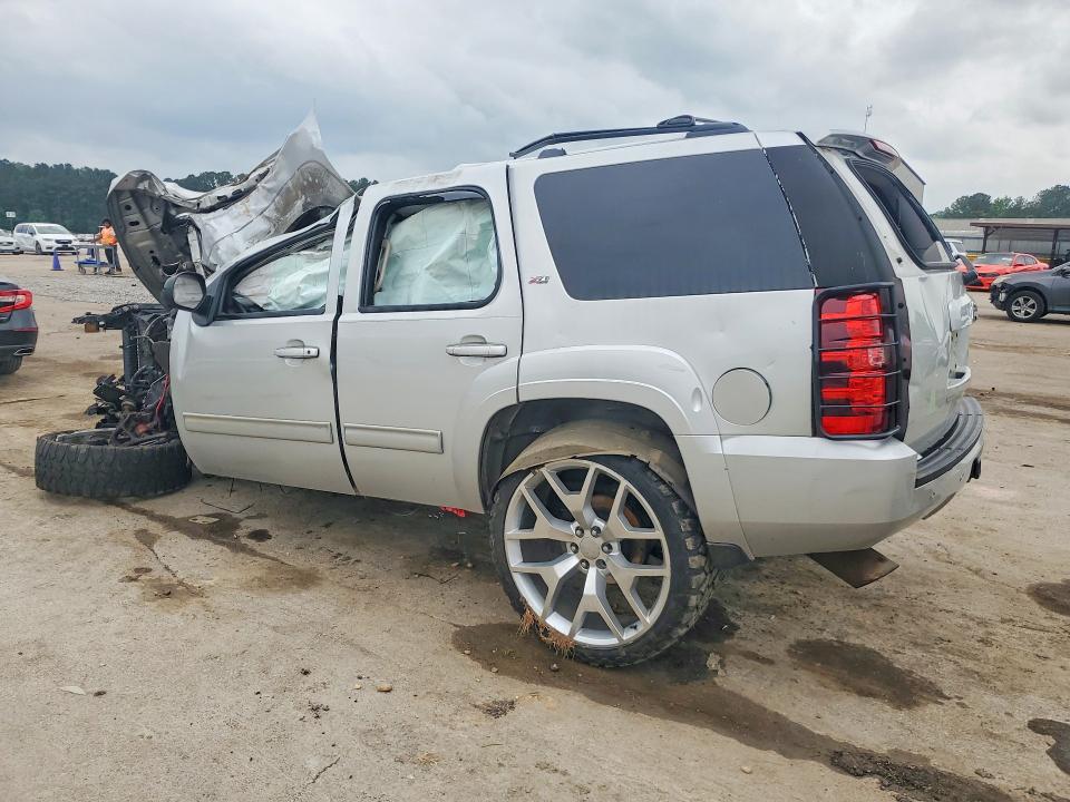 2010 Chevrolet Tahoe მანქანა იყიდება აუქციონზე, vin: 1GNUKBE0XAR173755, აუქციონის ნომერი: 52439716