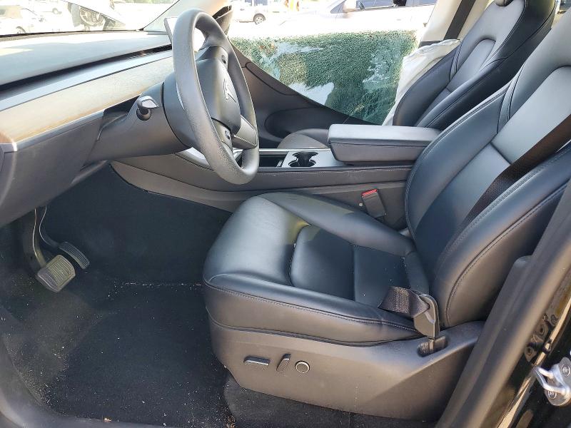 53744776 :رقم المزاد ، 7SAYGDEE6NA005917 vin ، 2022 Tesla Model Y مزاد بيع