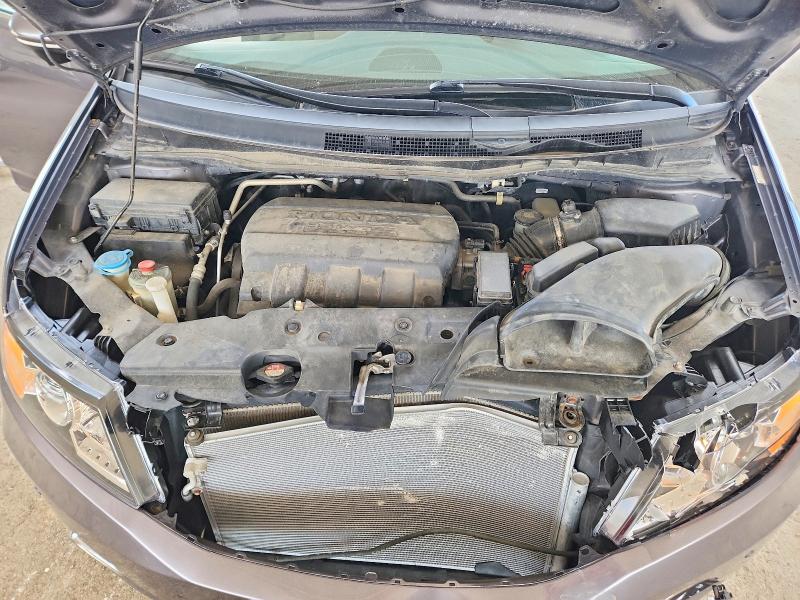 53193946 :رقم المزاد ، 5FNRL5H94FB115564 vin ، 2015 Honda Odyssey مزاد بيع
