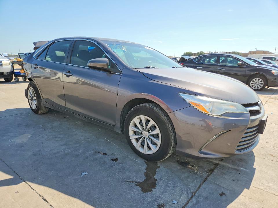 2017 Toyota Camry მანქანა იყიდება აუქციონზე, vin: 4T1BF1FK9HU362107, აუქციონის ნომერი: 55605646