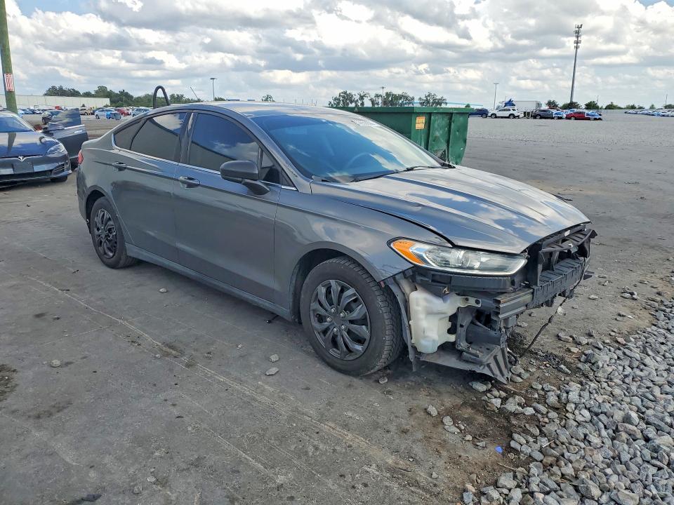 2014 Ford Fusion მანქანა იყიდება აუქციონზე, vin: 3FA6P0G71ER159521, აუქციონის ნომერი: 53650996