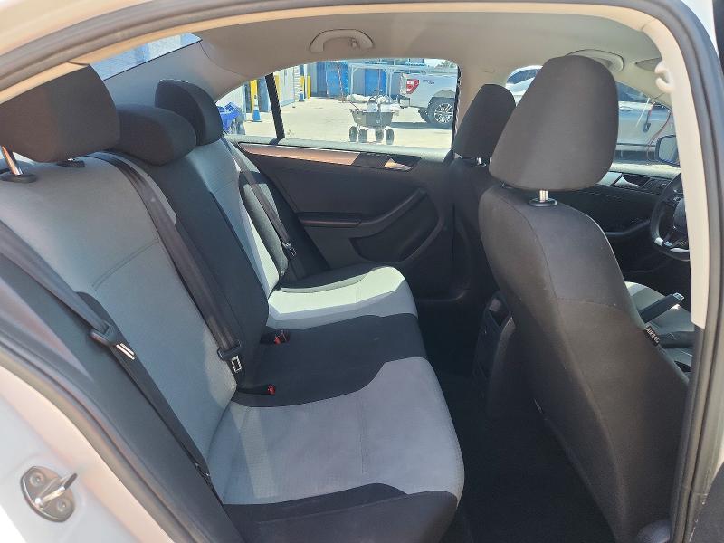 Продажа на аукционе авто 2017 Volkswagen Jetta, vin: 3VW2B7AJ9HM363261, номер лота: 54006536