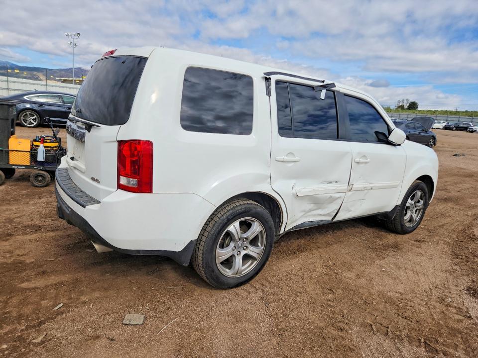 Продажа на аукционе авто 2015 Honda Pilot, vin: 5FNYF4H7XFB025850, номер лота: 54721346