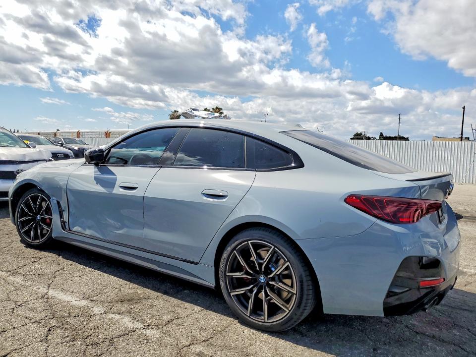 2026 Bmw 430i მანქანა იყიდება აუქციონზე, vin: WBA23FB05TFW26545, აუქციონის ნომერი: 55634576