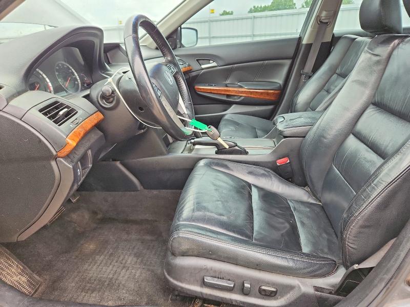 2011 Honda Accord მანქანა იყიდება აუქციონზე, vin: 1HGCP2F82BA106837, აუქციონის ნომერი: 54200296