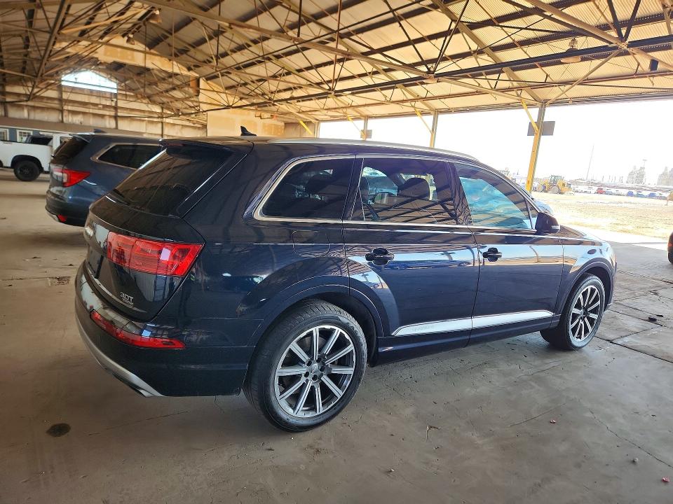 55032976 :رقم المزاد ، WA1LAAF75HD033899 vin ، 2017 Audi Q7 مزاد بيع
