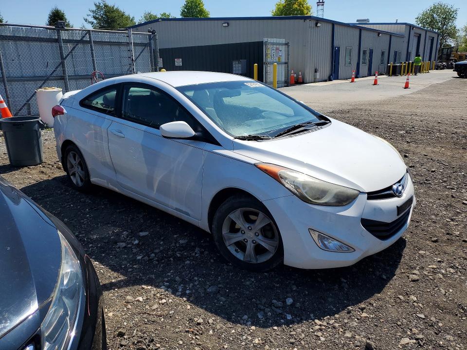 2013 Hyundai Elantra Coupe მანქანა იყიდება აუქციონზე, vin: KMHDH6AE3DU002701, აუქციონის ნომერი: 52184236