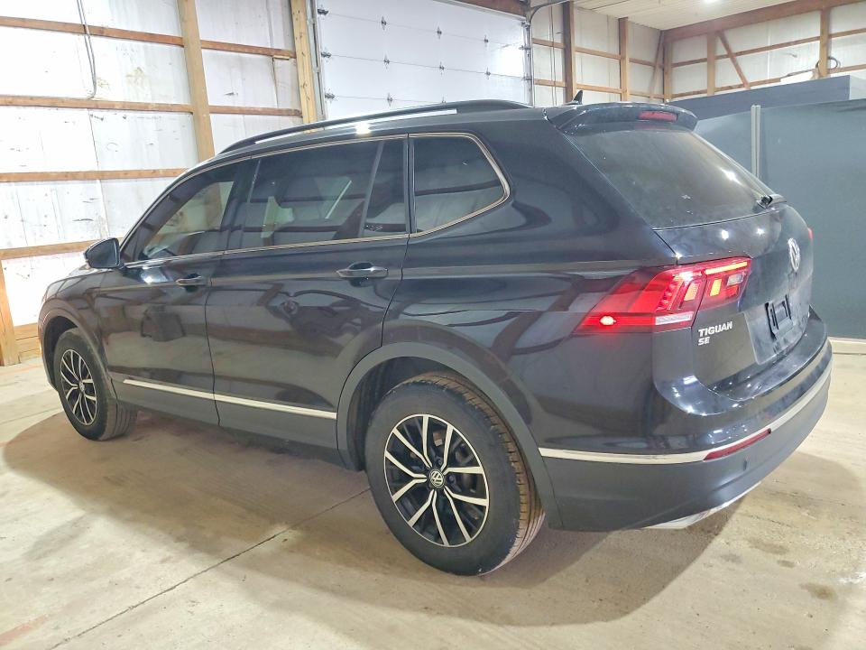 52852826 :رقم المزاد ، 3VV3B7AXXMM028131 vin ، 2021 Volkswagen Tiguan مزاد بيع
