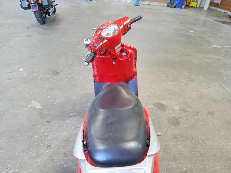54847596 :رقم المزاد ، LC2D2H129FC100130 vin ، 2015 Kymco Usa Inc Like مزاد بيع
