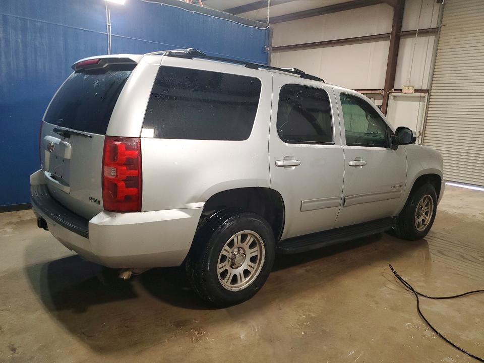 52250696 :رقم المزاد ، 1GNSCAE03BR205266 vin ، 2011 Chevrolet Tahoe مزاد بيع