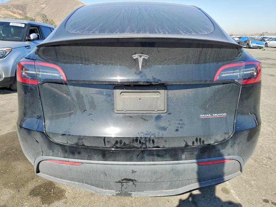 54465456 :رقم المزاد ، 7SAYGDEF7NF407781 vin ، 2022 Tesla Model Y مزاد بيع